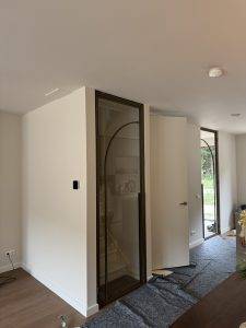 Project Roosendaal – Taatsdeur in Medium Brons in Japandi stijl 8 984BB98D DD11 407A 9AE5 7F7B0AFB8A85