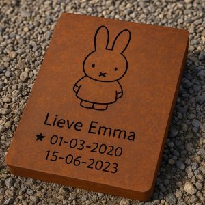 Kinder grafmonument van cortenstaal met Nijntje ontwerp en naam Lieve Emma