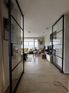 Project: Dubbele en enkele stalen taatsdeuren in RAL 7021 – Amsterdam 8 A59BCF8A 7502 4BBF A951 DA31DF4C4F33 4 5005 c