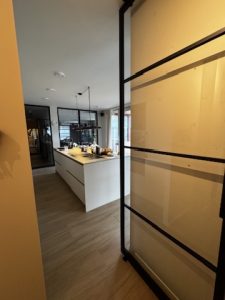 Project: Dubbele en enkele stalen taatsdeuren in RAL 7021 – Amsterdam 11 C764E40A 62C4 4C86 84D8 D66700E54BCC 4 5005 c